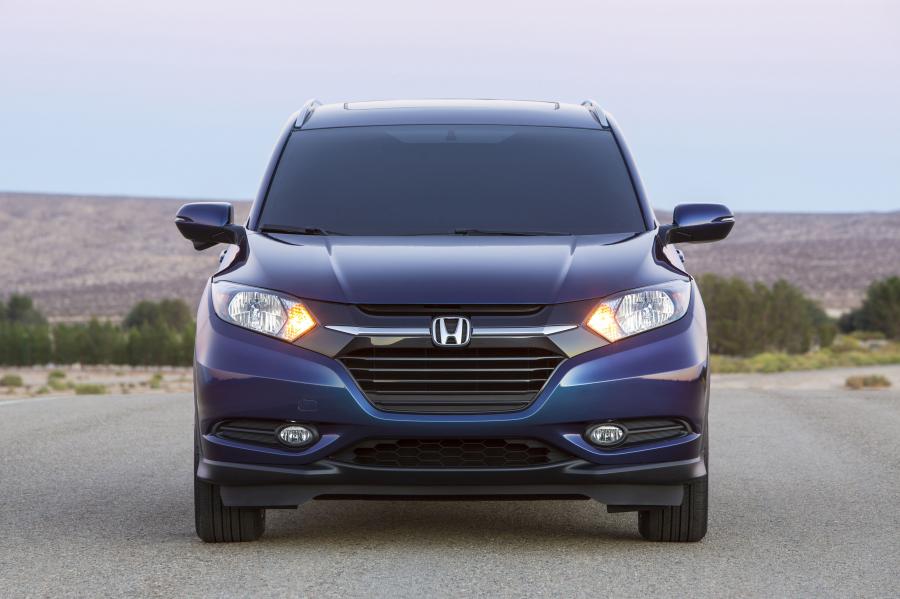  Honda HR-V 2015 года  (US) (фото 3 из 104)